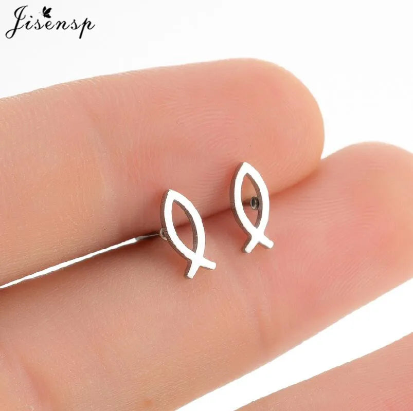 Multiple Tiny Stainless Steel Animal Earrings for Women Cute Hummingbird Fish Seahorse Wolf Earings Jewelry Accessory Gift