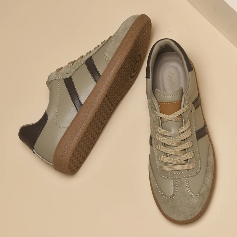 Men's Skateboarding Shoes Sneakers Skate Shoes Cow Genuine Leather Low-top Lace up Flats Retro Handmade Light Weight Breathable