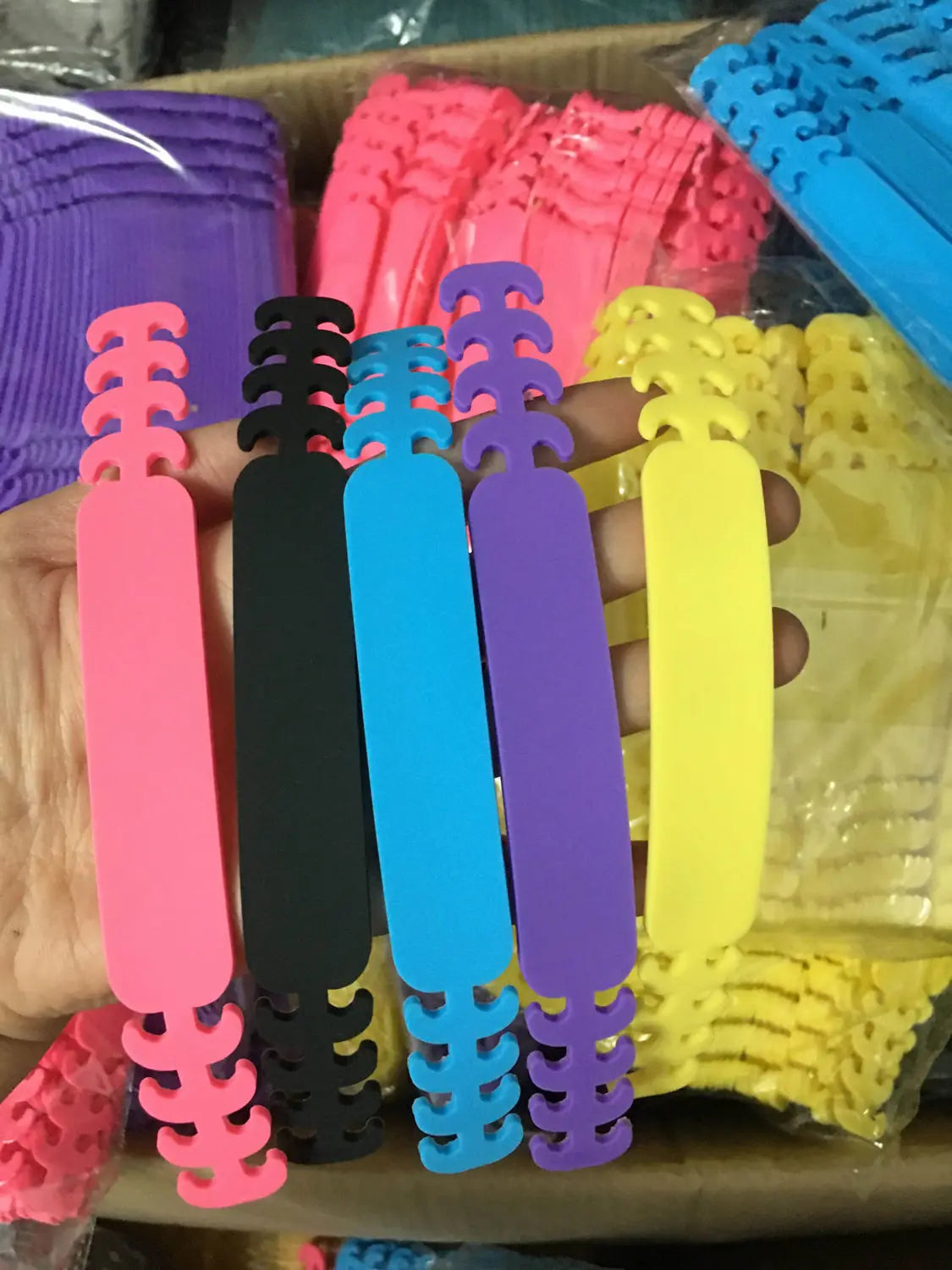 10pcs Mask Holder Adjustable Anti-slip Silicone Mask Strap Buckle Ear Grips Extension Hooks Face Mask Ear Protection Artifact