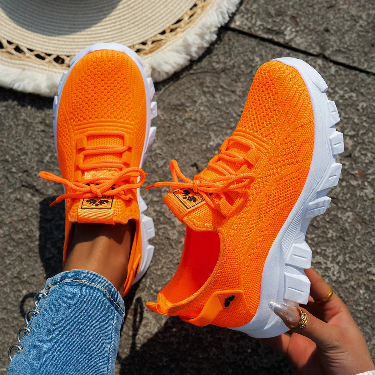 Women Shoes Mesh Casual Shoes Platform Soft Sole Tennis Shoes Knitted Shallow Vulcanized Shoe Lightweight Lace-up Women Sneakers