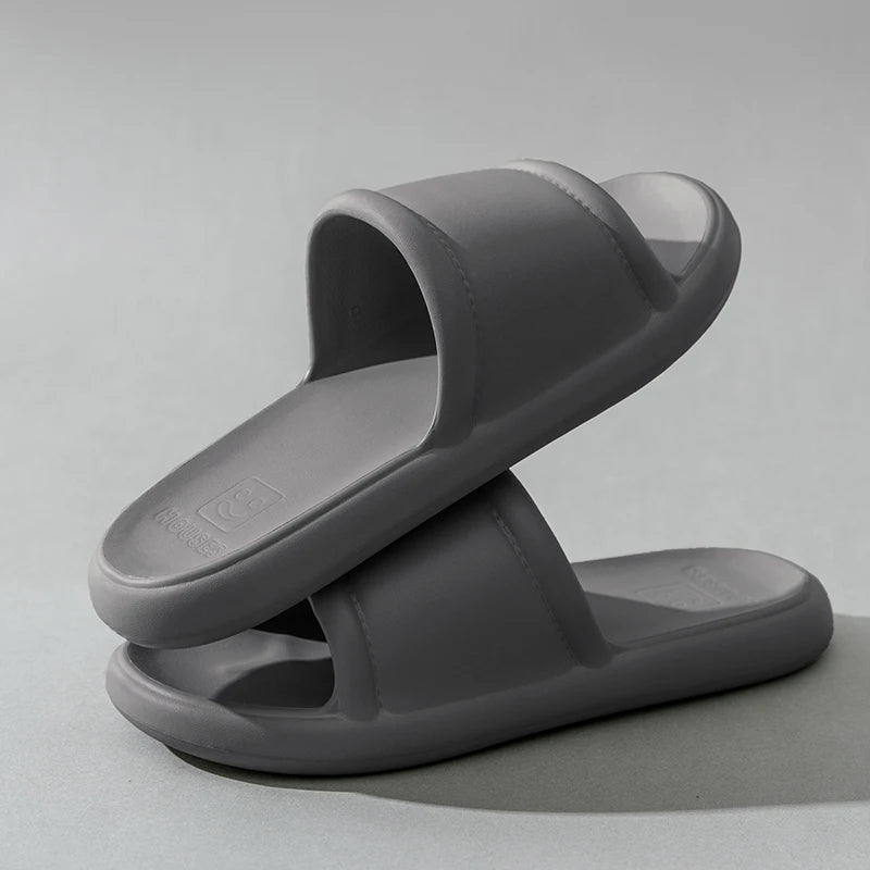 New Men's Slippers EVA Non-slip Bathroom Slipper Soft Comfortable Home Summer Sandal Indoor Bathroom Slippers Male Shower Shoes