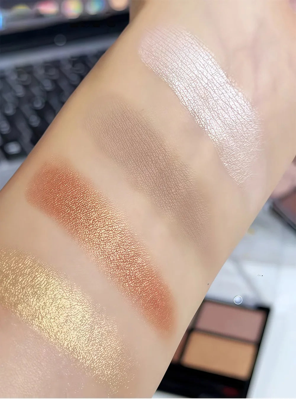 4-Color Smoky Gray Eye Shadow Palette Pearly Matte Earth Color Eyeshadow Pallete Shiny Sequins Eye Pigments Lasting Makeup