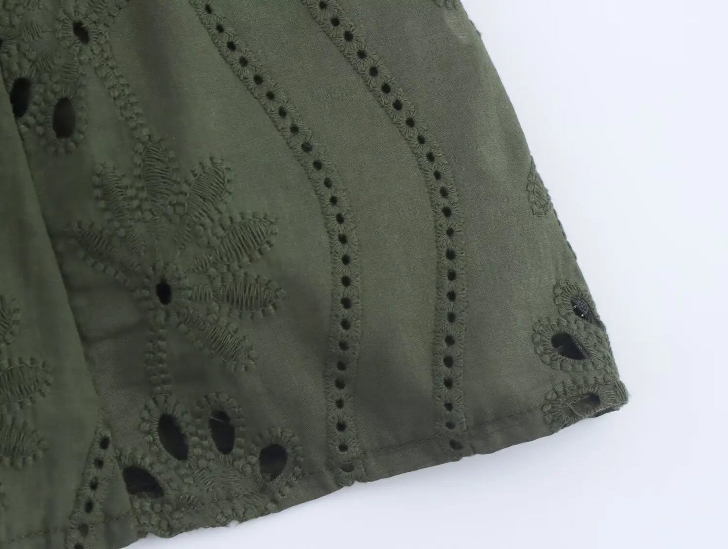 Women Embroidered Hollow A-line Dress Retro Lapel Backless Sleeveless High Waist Pleated Side Zipper Solid Color Midi Dress