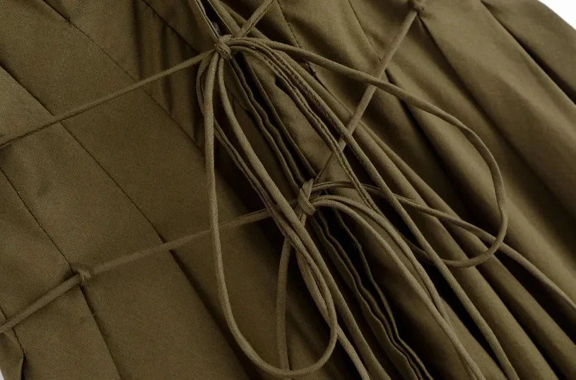 Slimming Casual Short Sleeve Pleated Shoulder Draped Dress Versatile Women's Fashion Design Knee-Length V-Neck Dress