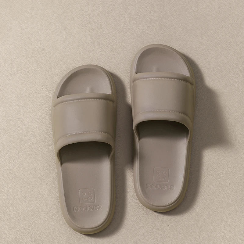 New Men's Slippers EVA Non-slip Bathroom Slipper Soft Comfortable Home Summer Sandal Indoor Bathroom Slippers Male Shower Shoes