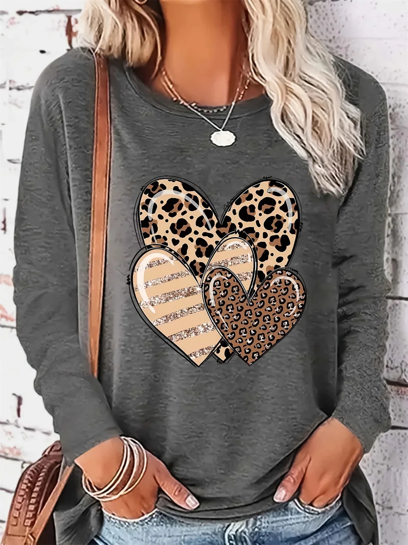 Women's Spring and Autumn 100% pure cotton fashionable casual loose heart-shaped pattern printed round neck long sleeved T-shirt