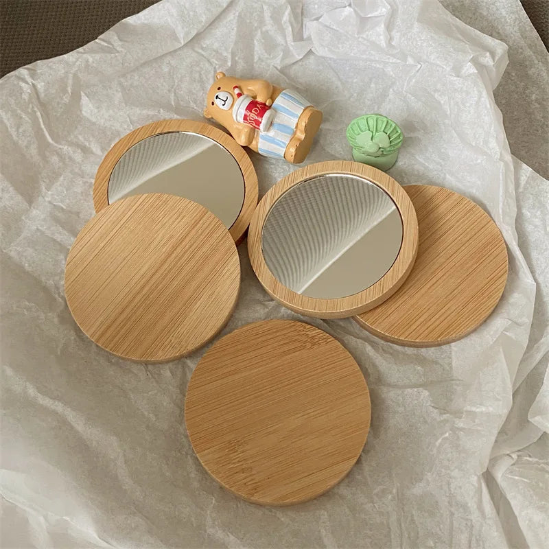 7.2*7.2cm Pure Wood Makeup Mirror Functional Wood Stylish Girls' Round Mirror Versatile Portable Mirror for Beauty Tool