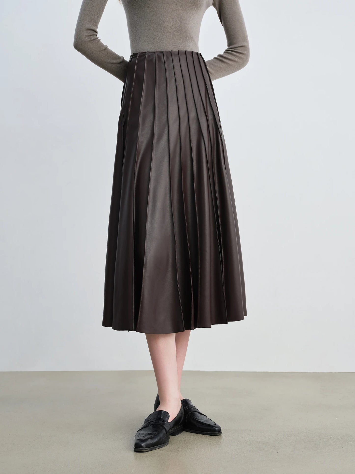 ZIQIAO Petite Women's Cherry Gloss Stylish 3D PU Leather Half Skirt 2025 New Women's A-line Pleated Umbrella Skirt 25ZQ93098