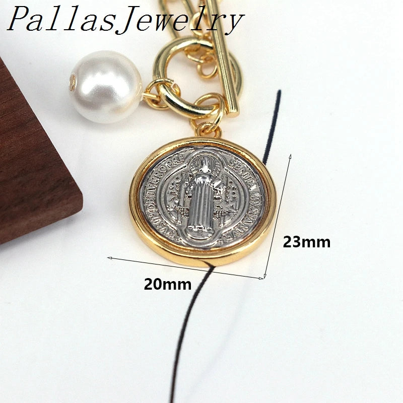 5Pcs Fashion Shell Pearl St Benedict Pendant Necklace Elegant Women Jewelry 18K Gold-Plated  Chain Necklaces Accessory