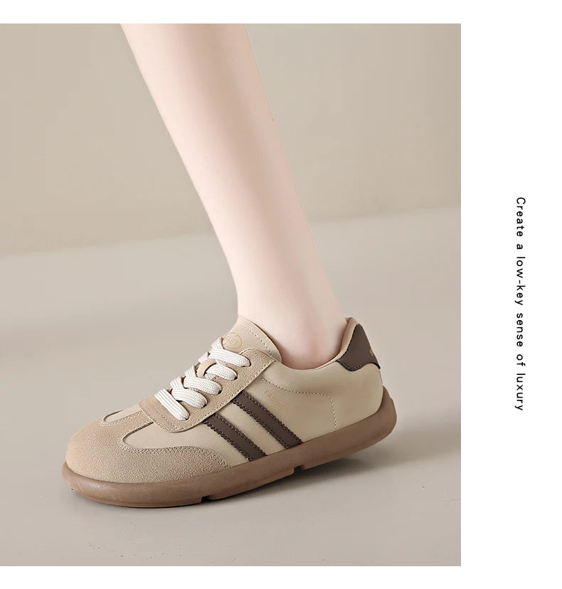 2025 New Autumn/Winter Women's Shoes Comfortable Casual Shoes College Style Wide Toe Soft Flat Shoes Outdoor Casual Sports Shoes