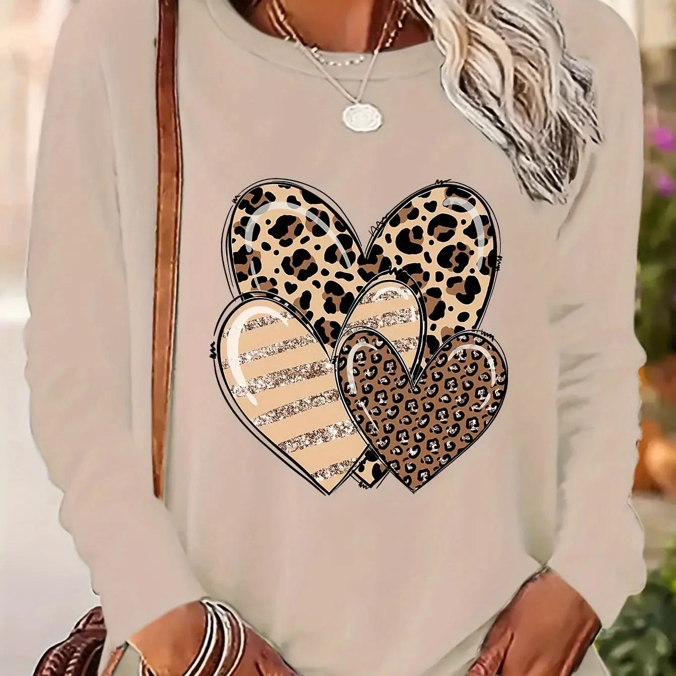 Women's Spring and Autumn 100% pure cotton fashionable casual loose heart-shaped pattern printed round neck long sleeved T-shirt