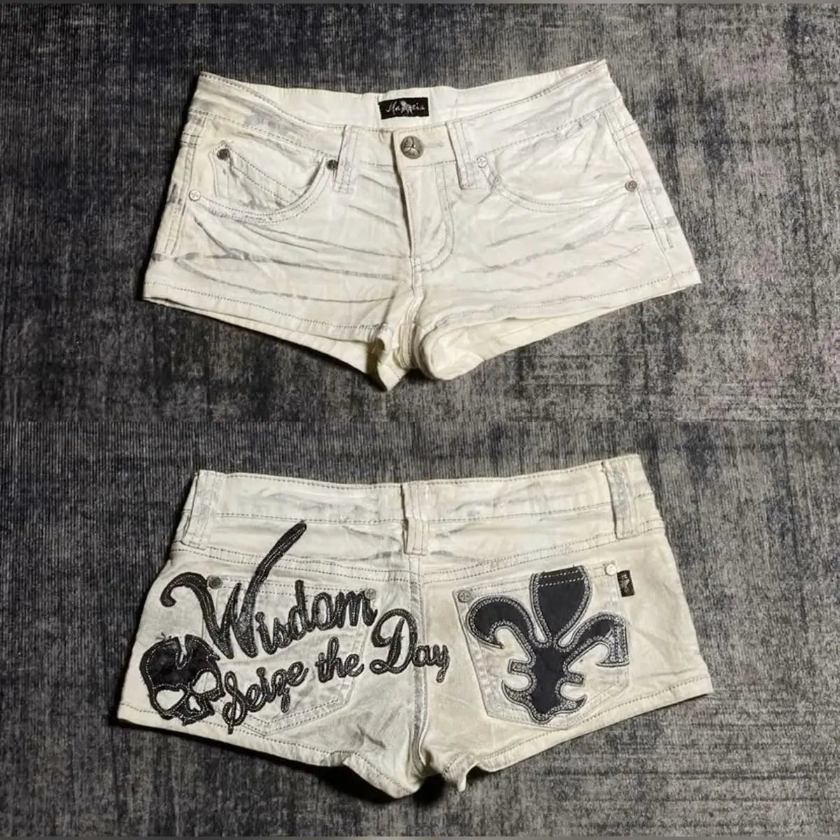 Summer Hot Girl White Cowboy Shorts Sexy Low Waist Letter Embroidered Super Shorts Women Fashion Gothic Retro Slimming Shorts