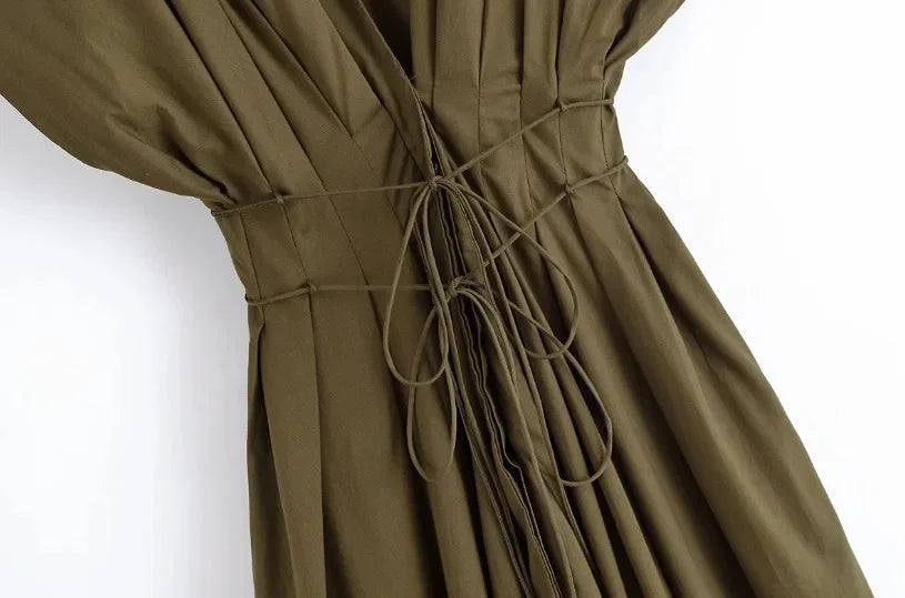 Slimming Casual Short Sleeve Pleated Shoulder Draped Dress Versatile Women's Fashion Design Knee-Length V-Neck Dress