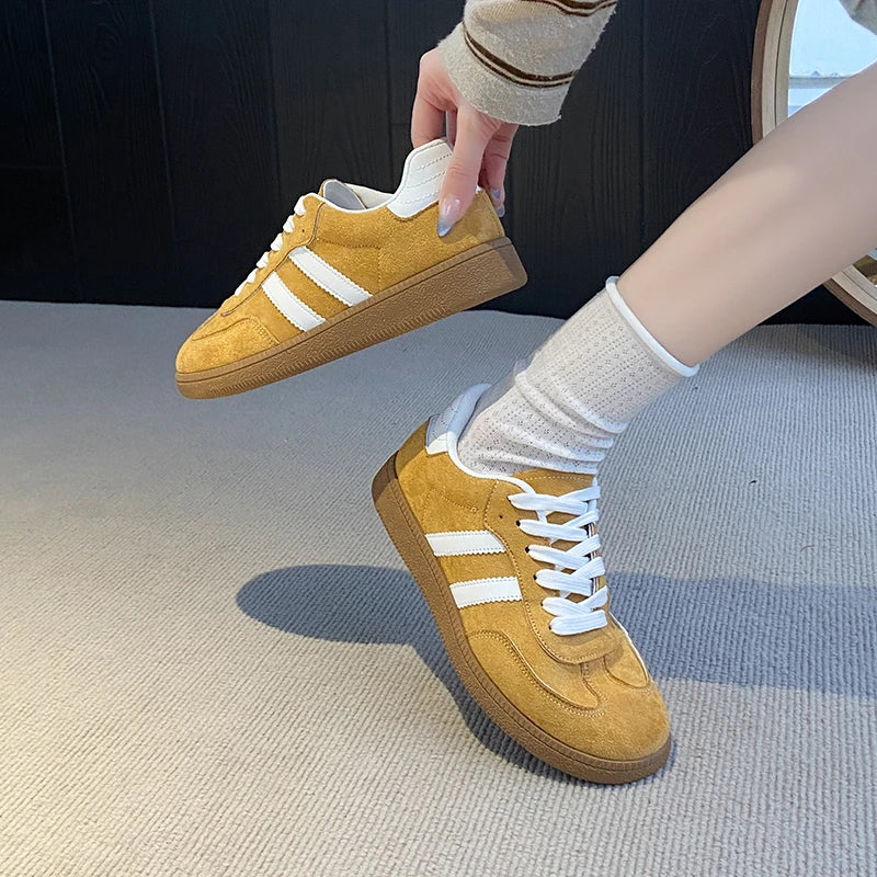 2025 Autumn New  Fashionable Comfortable Casual Sneakers Retro Thick-soled Sneakers Women's College Style Board Shoes Big Size