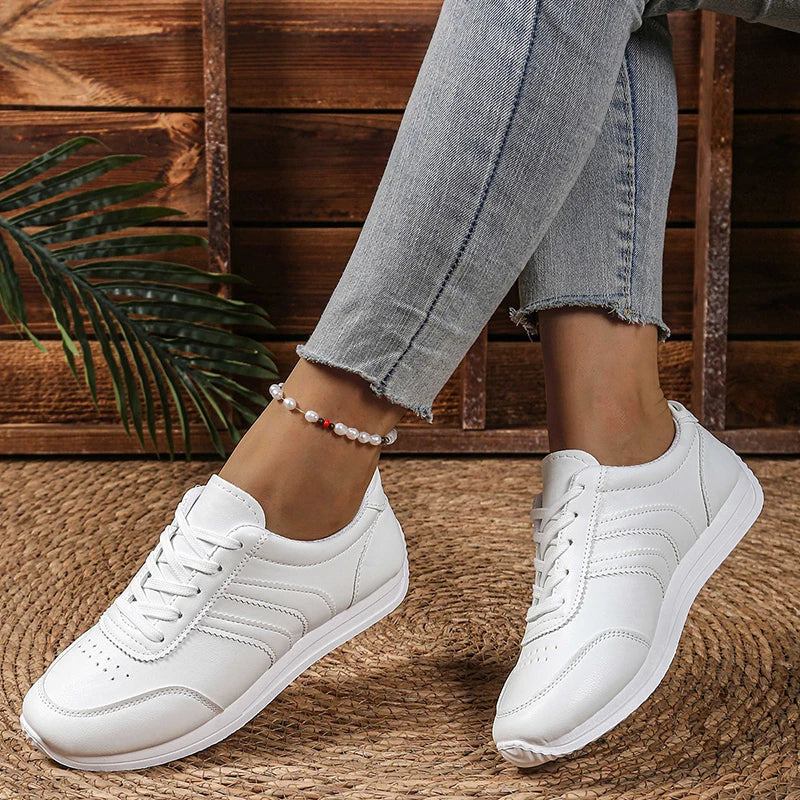 Women's Lightweight Casual Sneakers White PU Leather Comfort Sports Shoes for Women Lace Up Breathable Running Shoes Plus Size