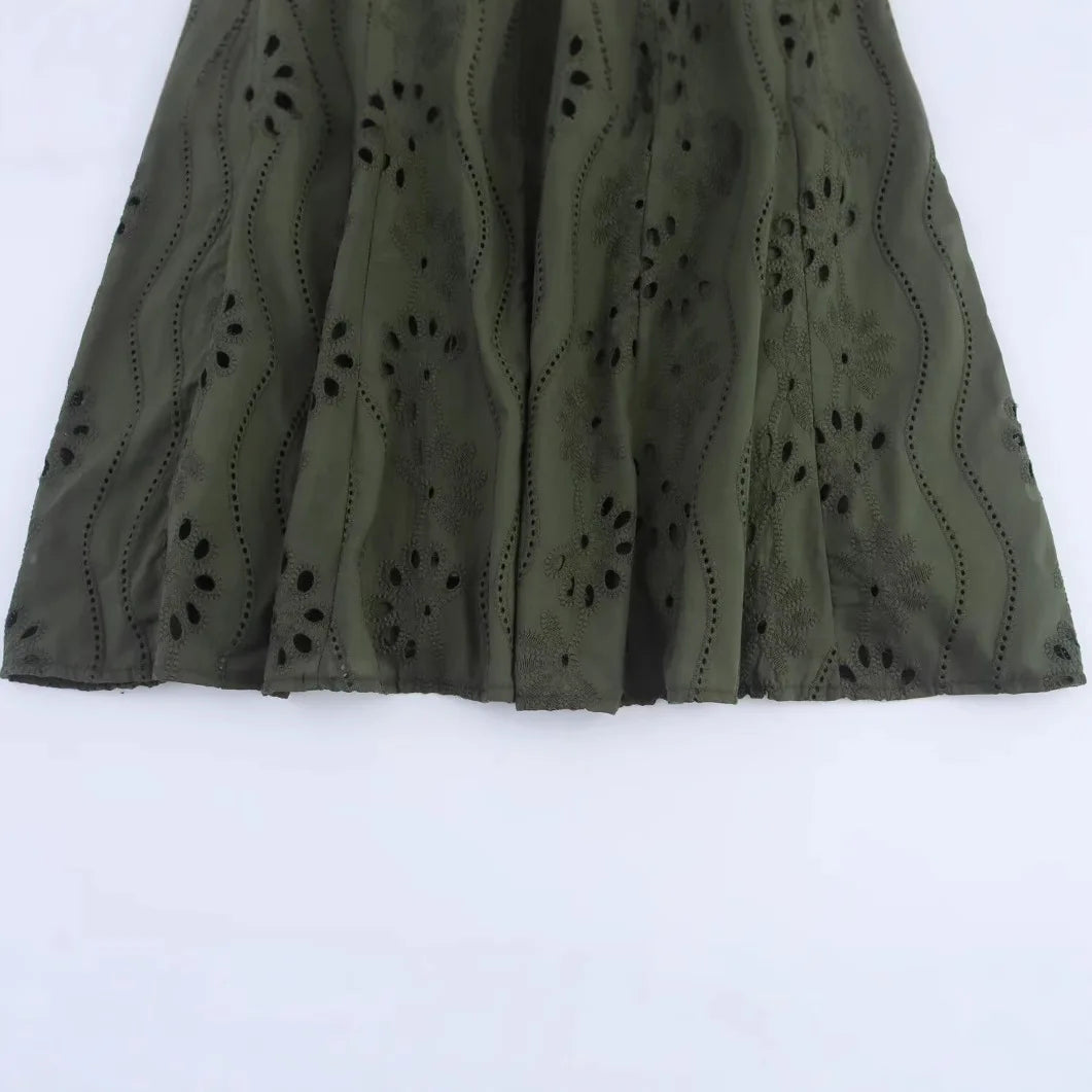 Women Embroidered Hollow A-line Dress Retro Lapel Backless Sleeveless High Waist Pleated Side Zipper Solid Color Midi Dress