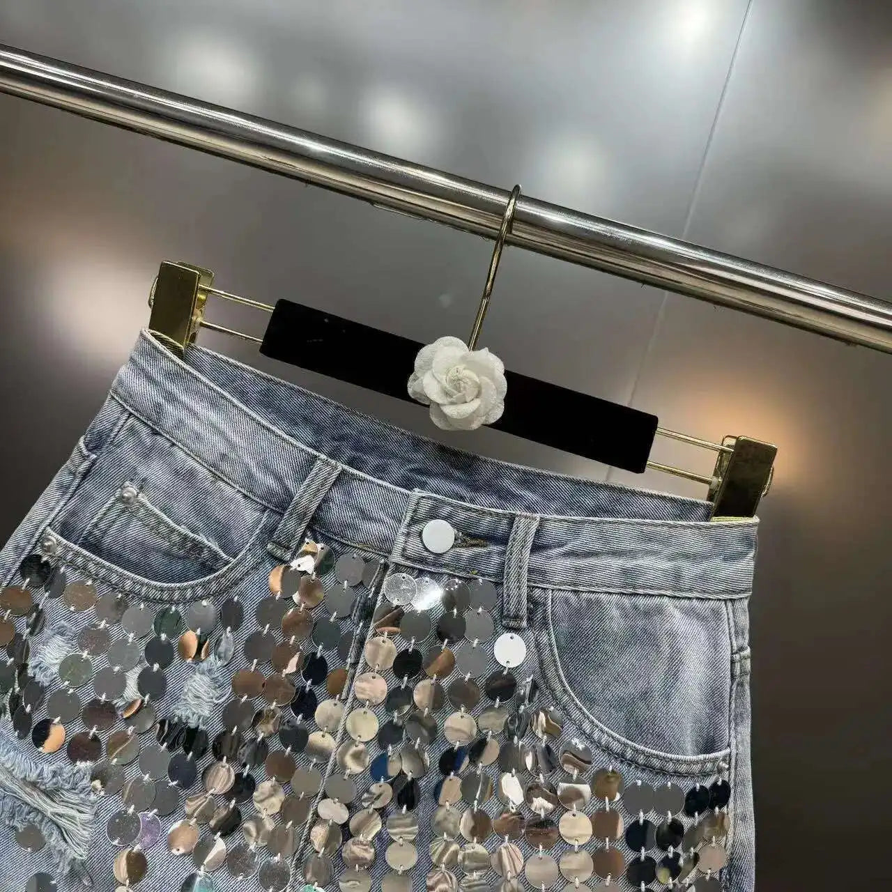 DEAT Sequins Decoration Denim Skirts For Women 2024 Summer New Items High Waist Wrap Hip Skirt Female Trendy Fashion 29L7154