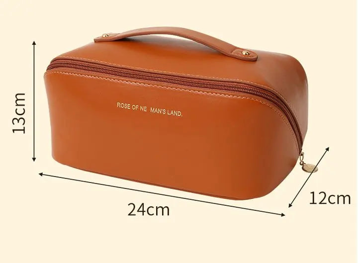 【Hot sales】Makeup Bag Portable Large Capacity Beauty and Skincare Storage Bag High Appearance Level Waterproof Clutch Bag