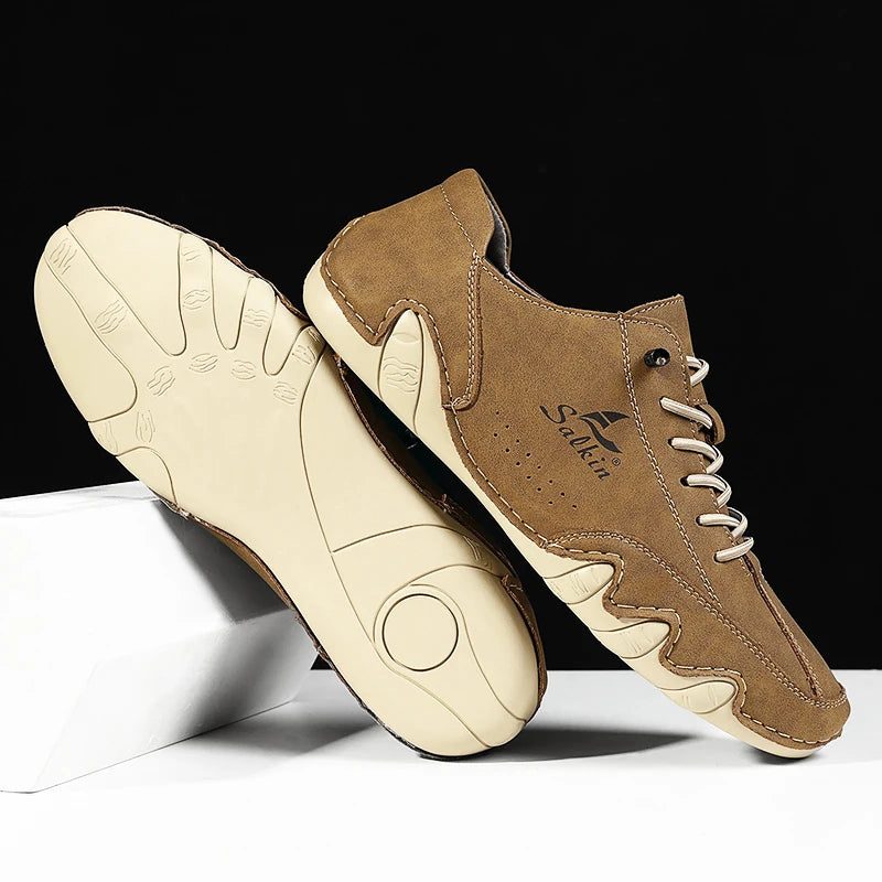 New 2025 Fashion Handmade Leather Casual Men Shoes Design Sneakers Slip On Loafers Breathable Low Top Flats Driving Plus Size