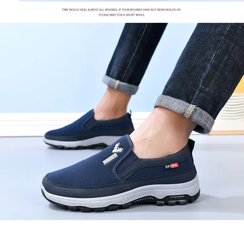 Beijing Men's Cloth Shoes Soft Bottom Breathable Anti-Slip Elderly Walking Shoes Slip-On round Toe Casual Rubber Soled Shoes