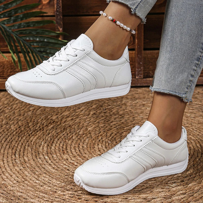 Women's Lightweight Casual Sneakers White PU Leather Comfort Sports Shoes for Women Lace Up Breathable Running Shoes Plus Size