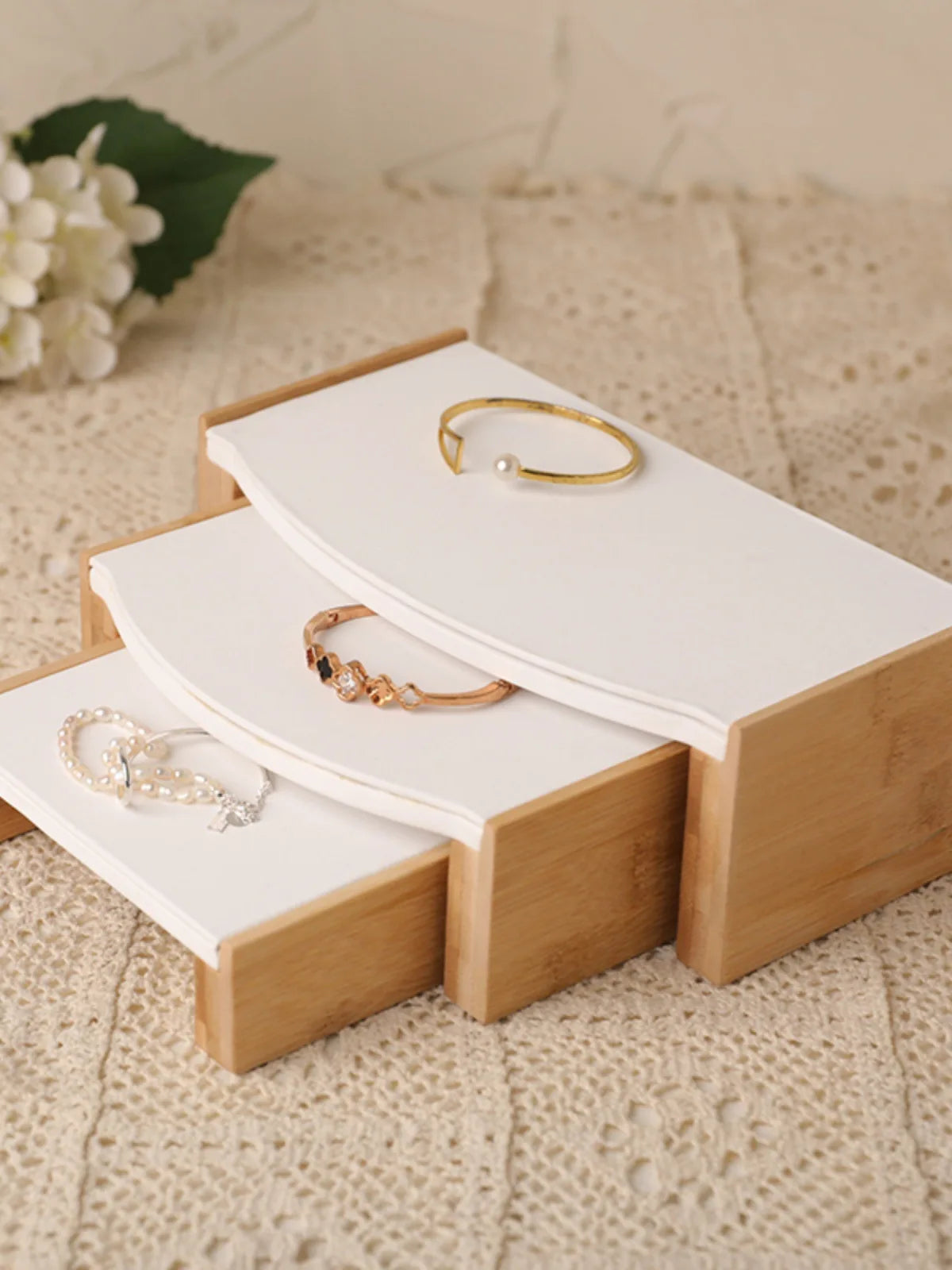 PU Model Bust Show Exhibitor Jewelry Display Necklace Pendants Mannequin Stand Earrings Organizer Ring Bracelet Storage Stand