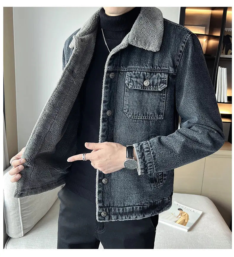Men Denim Jacket Men Fleece Trendy Winter Velvet Coats 2025 Men Korean Slims Casual Thick Jacket Male Lamb Fur Casual Outerwear
