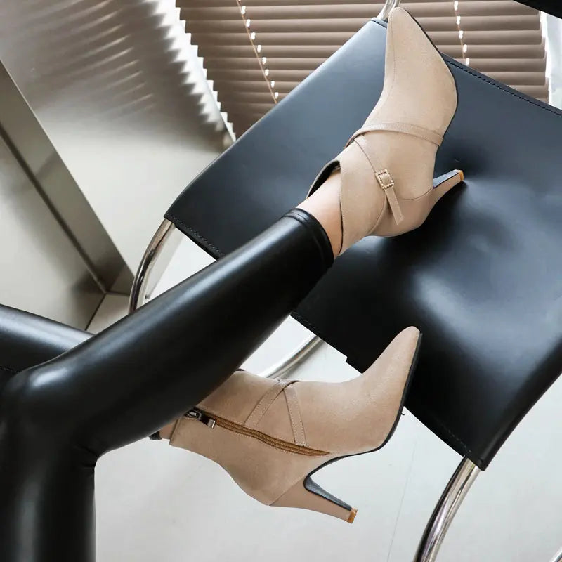 REAVE CAT Sexy Women Ankle Boots Big Size 46 47 Pointed Toe Autumn Flock Suede Shoes Party Elegant Bota 33 34