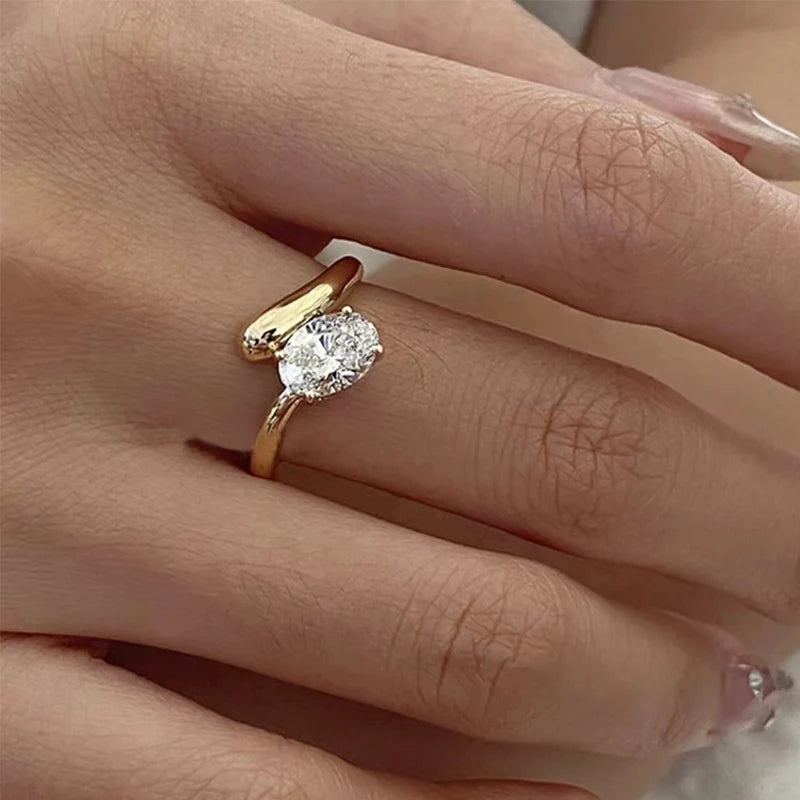 Mewanry Gold Color Sparkling Zircon Rings For Women Girls Classic Sweet Exquisite Elegant Romantic Wedding Bride Jewelry Gifts