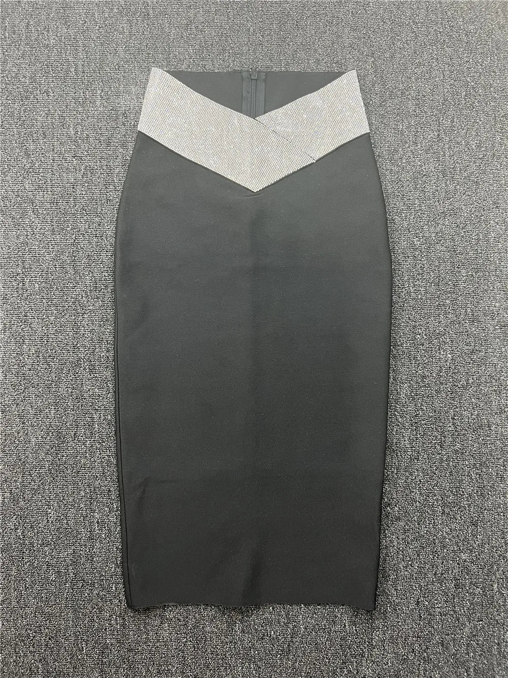 5 Colors Long Bandage Skirts Womens 2022 Luxury Diamonds Beading Waist Knee Length Elegant Formal Party Pencil Skirt Winter Wear