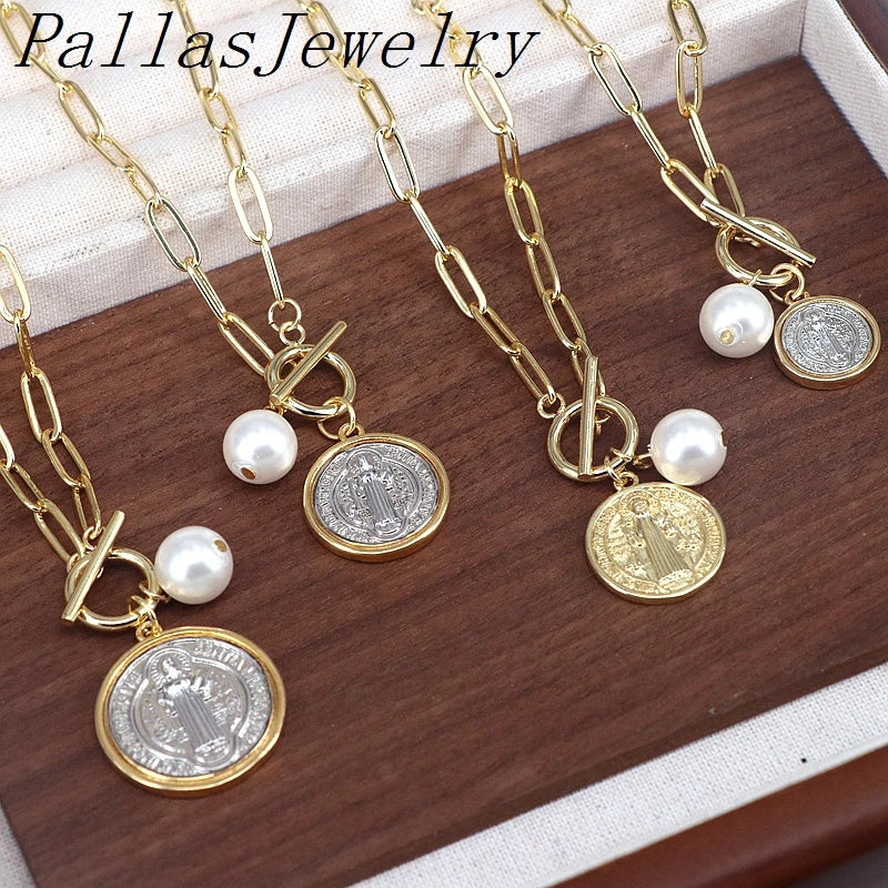5Pcs Fashion Shell Pearl St Benedict Pendant Necklace Elegant Women Jewelry 18K Gold-Plated  Chain Necklaces Accessory