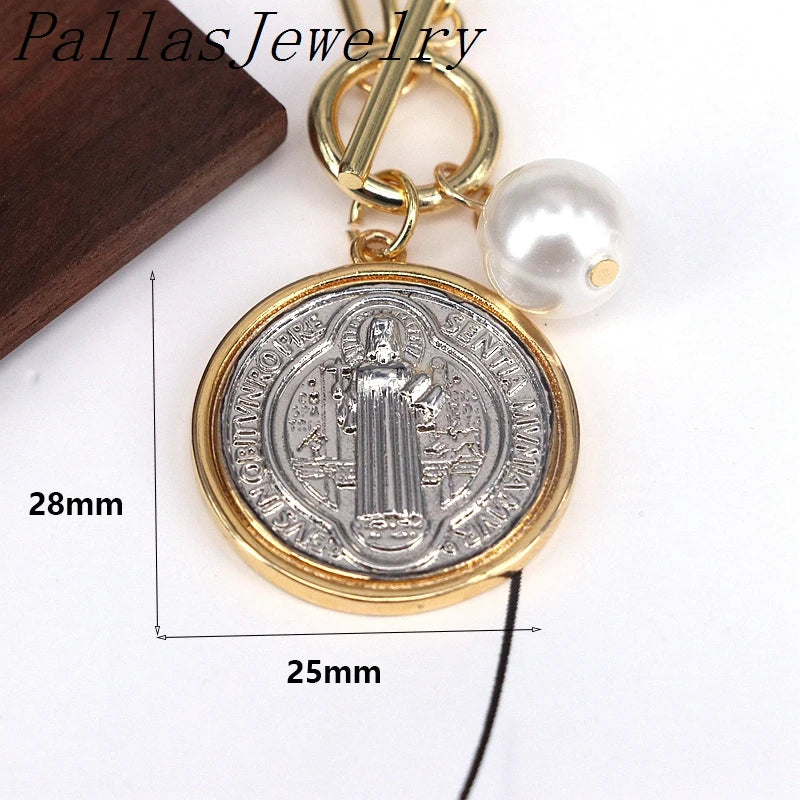 5Pcs Fashion Shell Pearl St Benedict Pendant Necklace Elegant Women Jewelry 18K Gold-Plated  Chain Necklaces Accessory