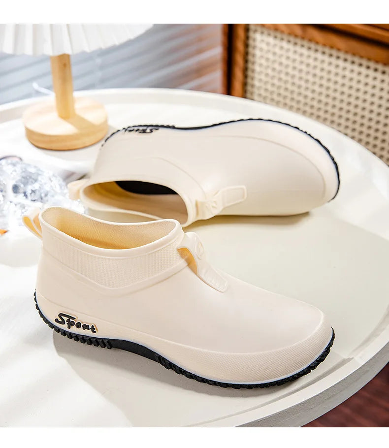 Casual Thick Bottomed Waterproof Outdoor Wear-Resistant Ladies Short Tube Water Shoes Daily Leisure Rain Boots for Women