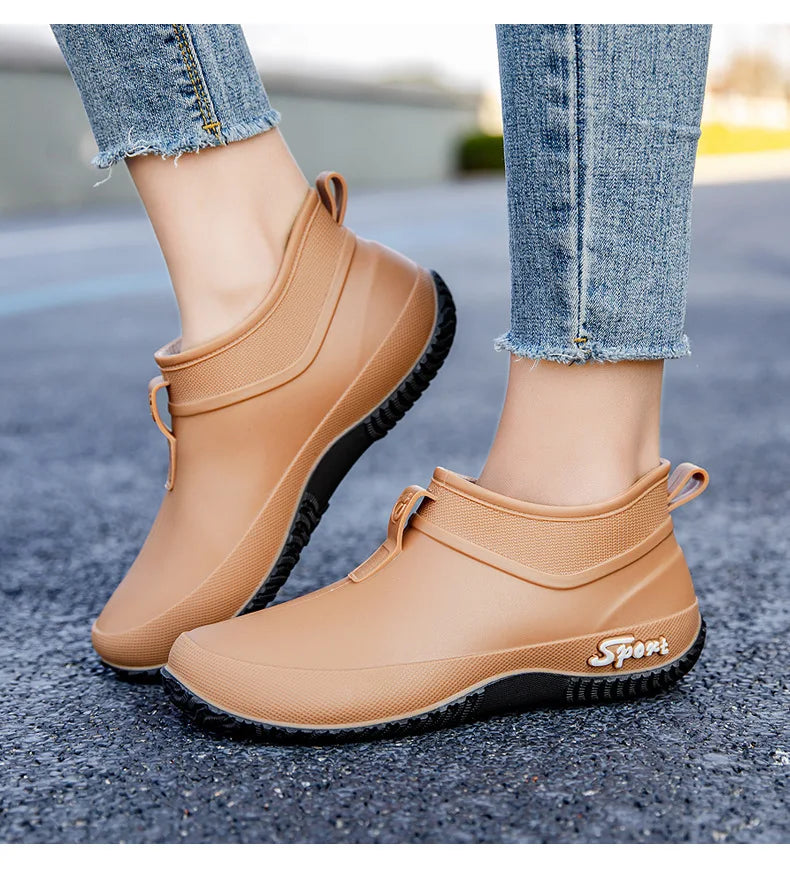 Casual Thick Bottomed Waterproof Outdoor Wear-Resistant Ladies Short Tube Water Shoes Daily Leisure Rain Boots for Women