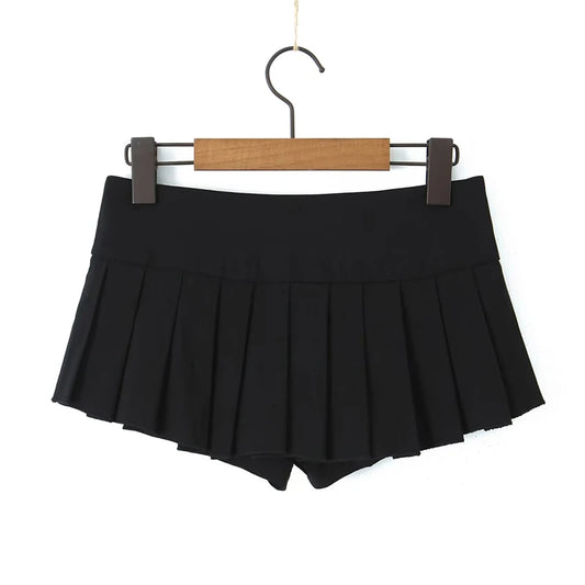 YENKYE 2023 Cool Girl Y2K American Retro Pleated Mini Skirt Sexy Low Waist Side Button Women Summer Skirts With Shorts Lining