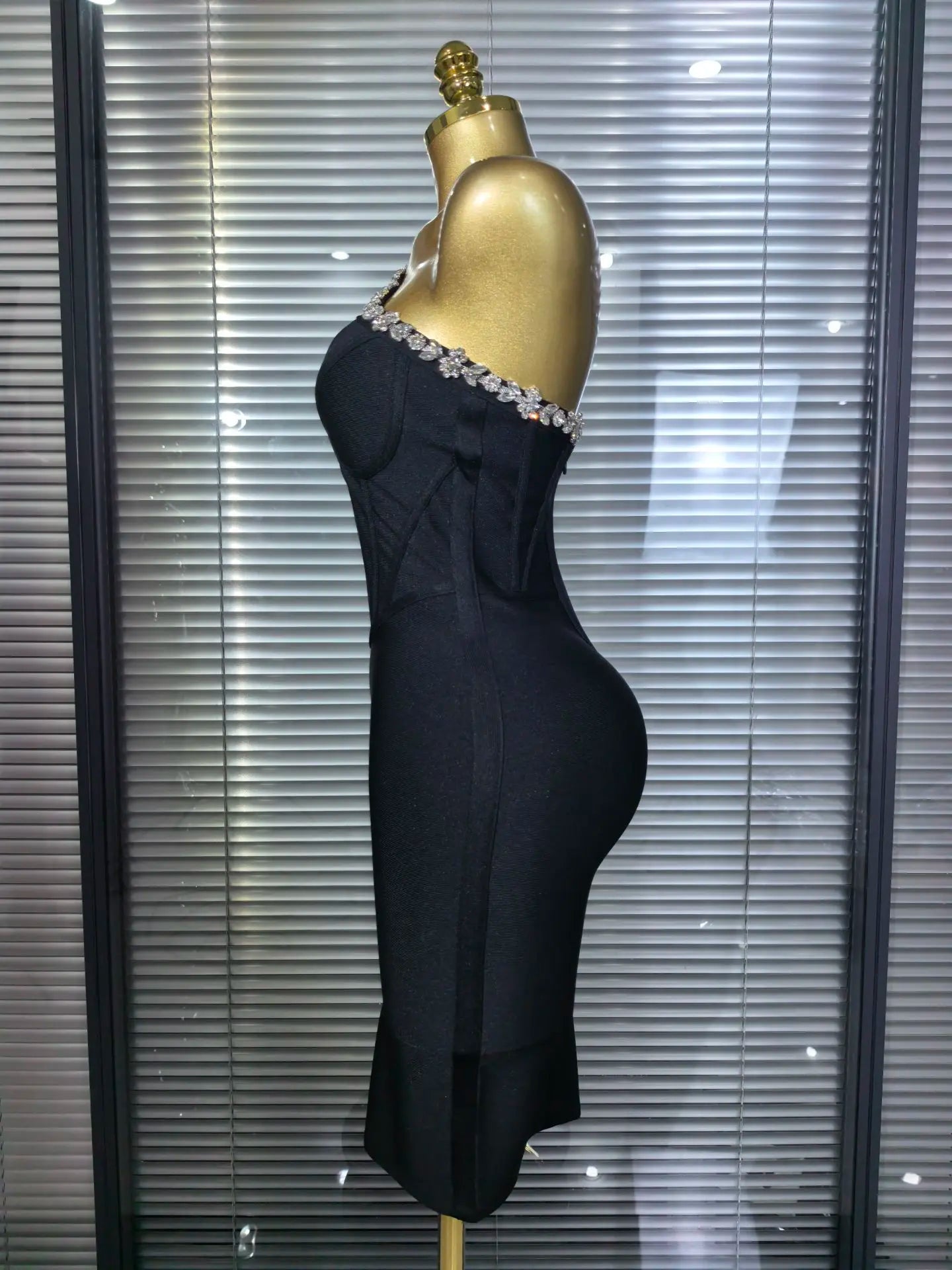 Black Color Women Sexy One Shoulder Shinning Crystal Bodycon Mini Bandage Dress Celebrate Nightclub Party Birthday Outfit