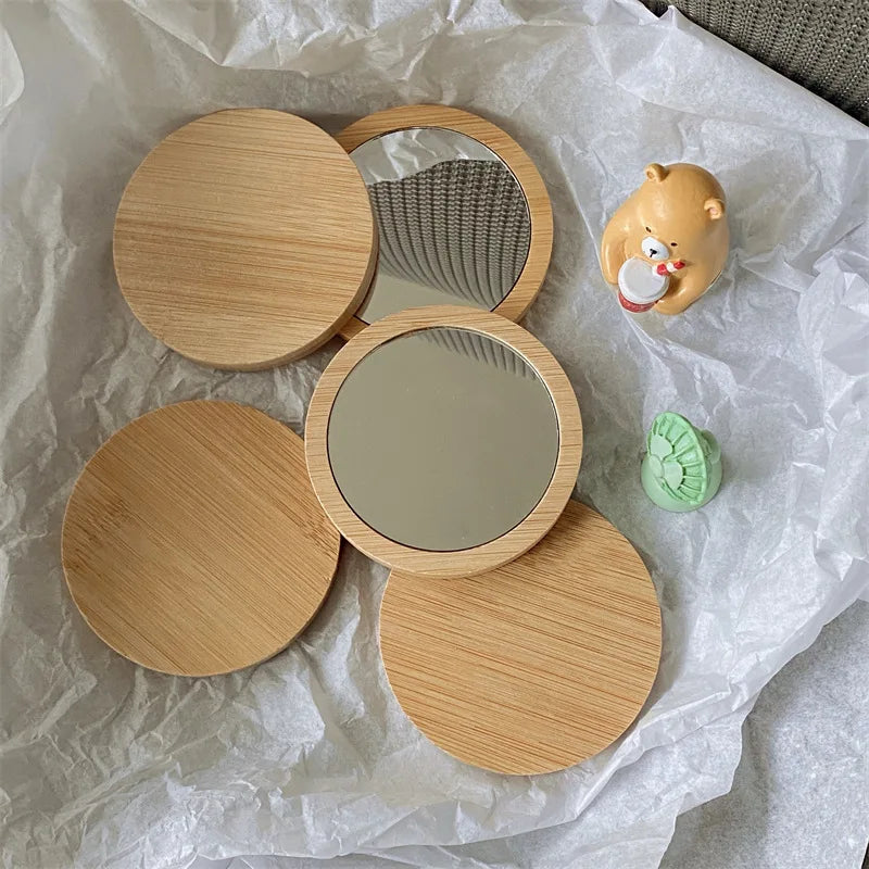 7.2*7.2cm Pure Wood Makeup Mirror Functional Wood Stylish Girls' Round Mirror Versatile Portable Mirror for Beauty Tool