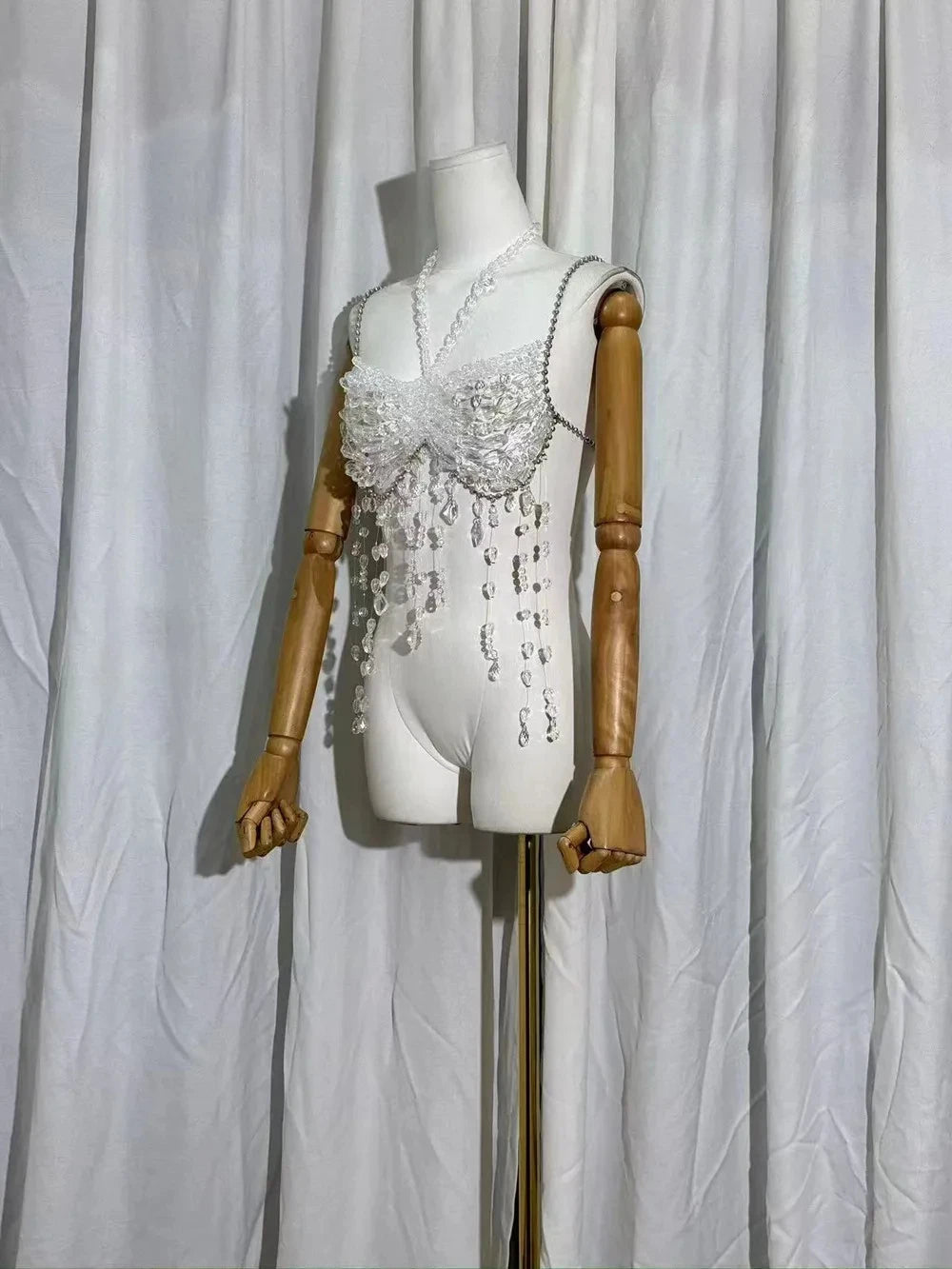 Sexy Europe And The United States Crystal Pearl Female Vest Handmade Street Shooting Bra Top Hollow Body Chain Holiday Swimsuit