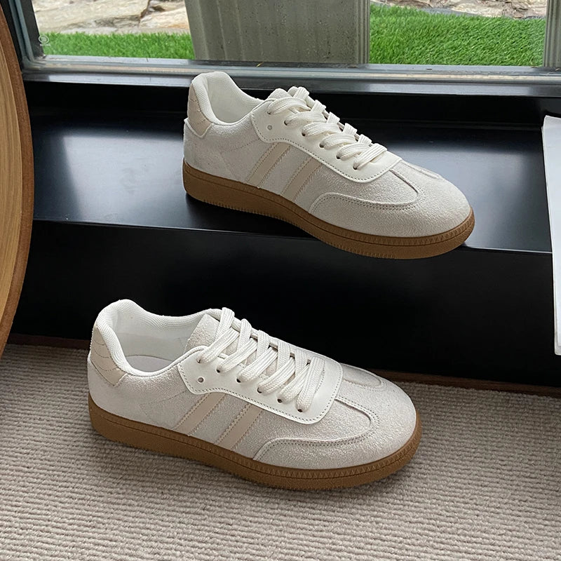 2025 Autumn New  Fashionable Comfortable Casual Sneakers Retro Thick-soled Sneakers Women's College Style Board Shoes Big Size