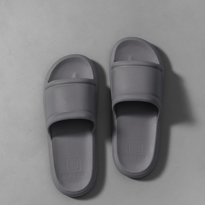 New Men's Slippers EVA Non-slip Bathroom Slipper Soft Comfortable Home Summer Sandal Indoor Bathroom Slippers Male Shower Shoes