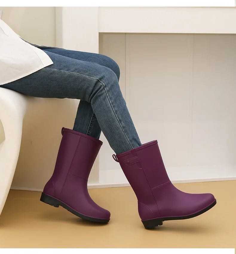 Fashionable Women's Mid-Calf Rain Boots Fleece Lined Anti-Slip Half Boots Adult Rain Shoes Wholesale From China Land