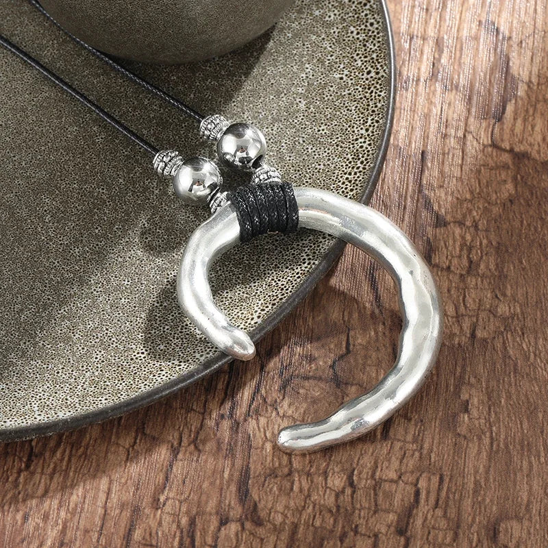 Bohemian Ethnic Wind Imitation Pearl Braided Necklaces Women Retro Hand-woven Beads Double Layer Rope Chain Vacation Jewelry