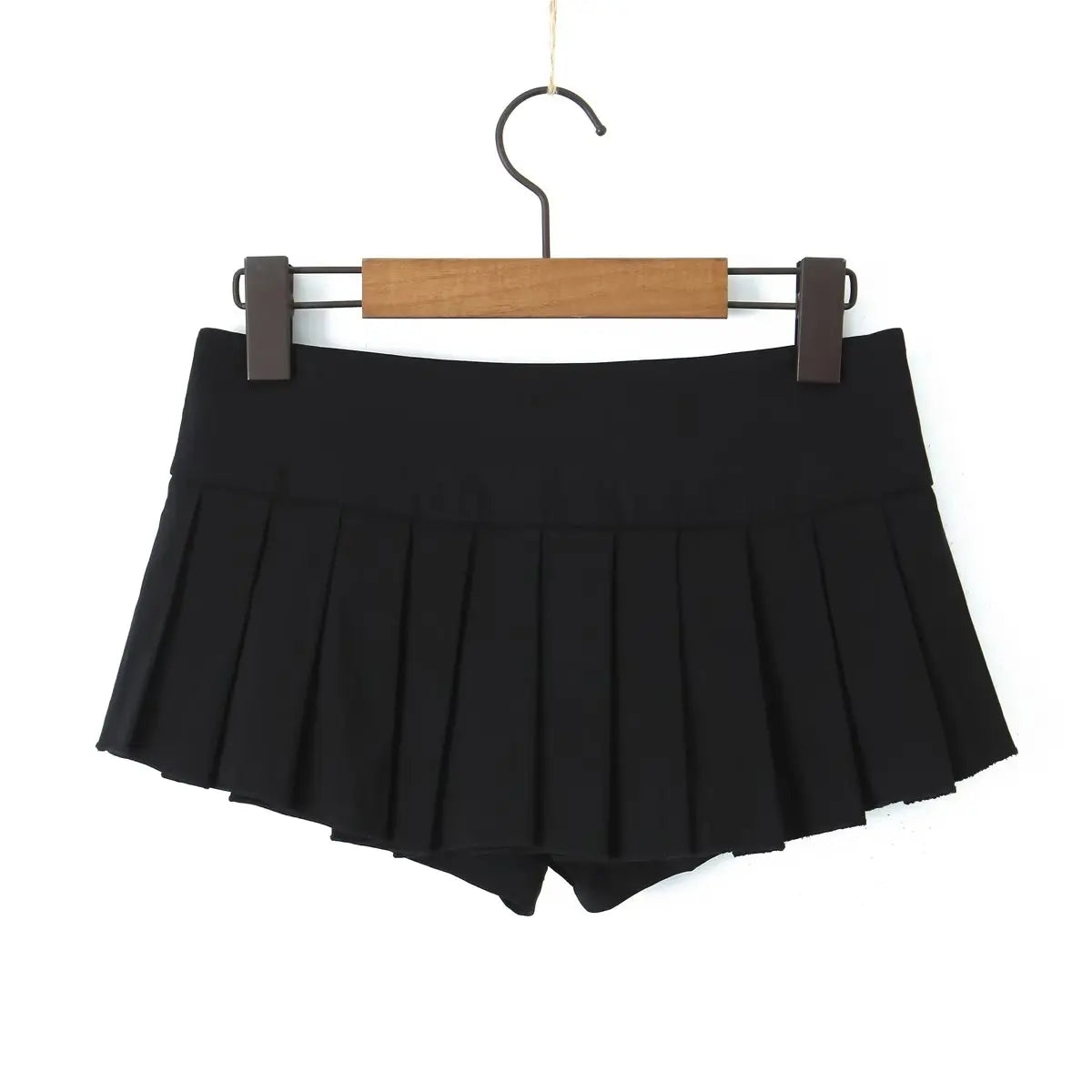 YENKYE 2023 Cool Girl Y2K American Retro Pleated Mini Skirt Sexy Low Waist Side Button Women Summer Skirts With Shorts Lining