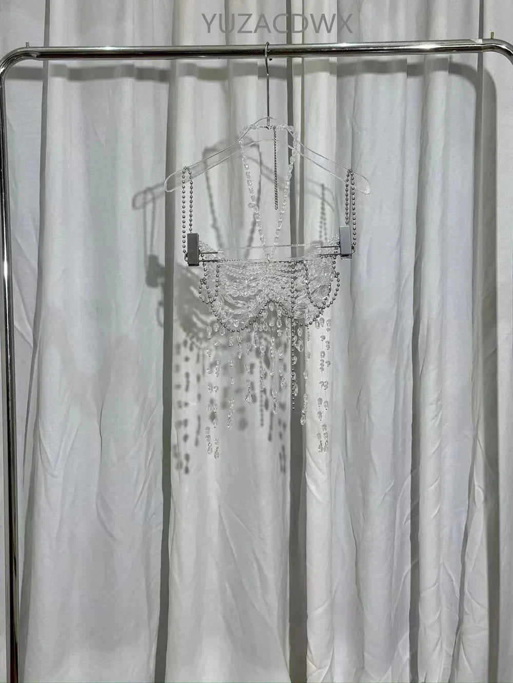 Sexy Europe And The United States Crystal Pearl Female Vest Handmade Street Shooting Bra Top Hollow Body Chain Holiday Swimsuit