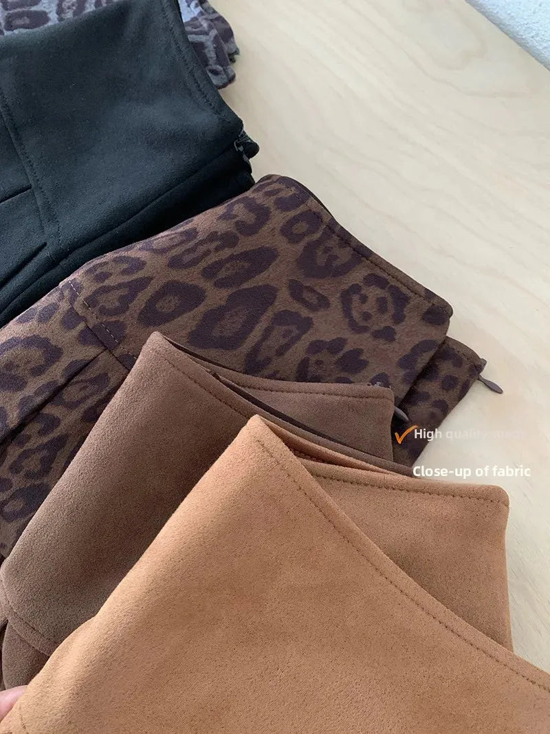 Oumale Pure Color Suede Mini Skirt Women's Autumn New Korean Style Slimming Anti-Light Pleated Short Skirt A- Line