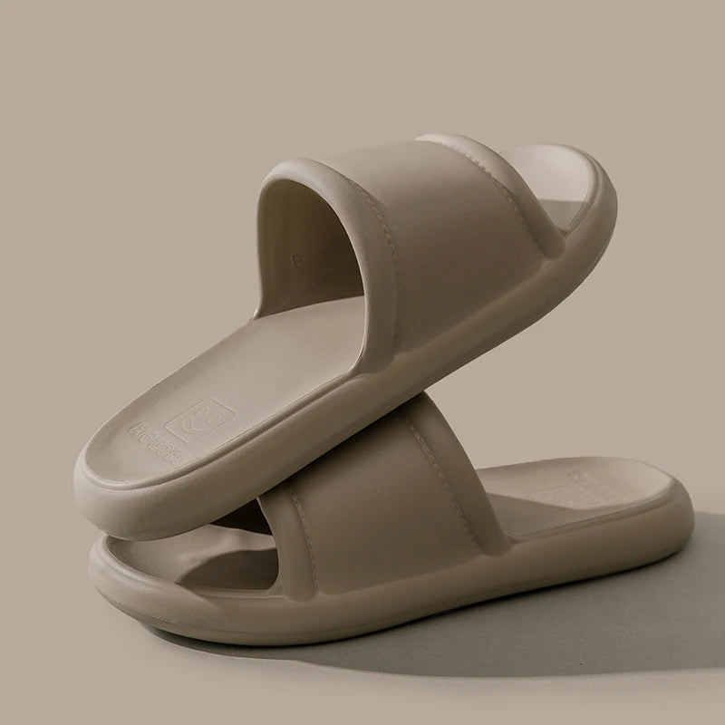 New Men's Slippers EVA Non-slip Bathroom Slipper Soft Comfortable Home Summer Sandal Indoor Bathroom Slippers Male Shower Shoes