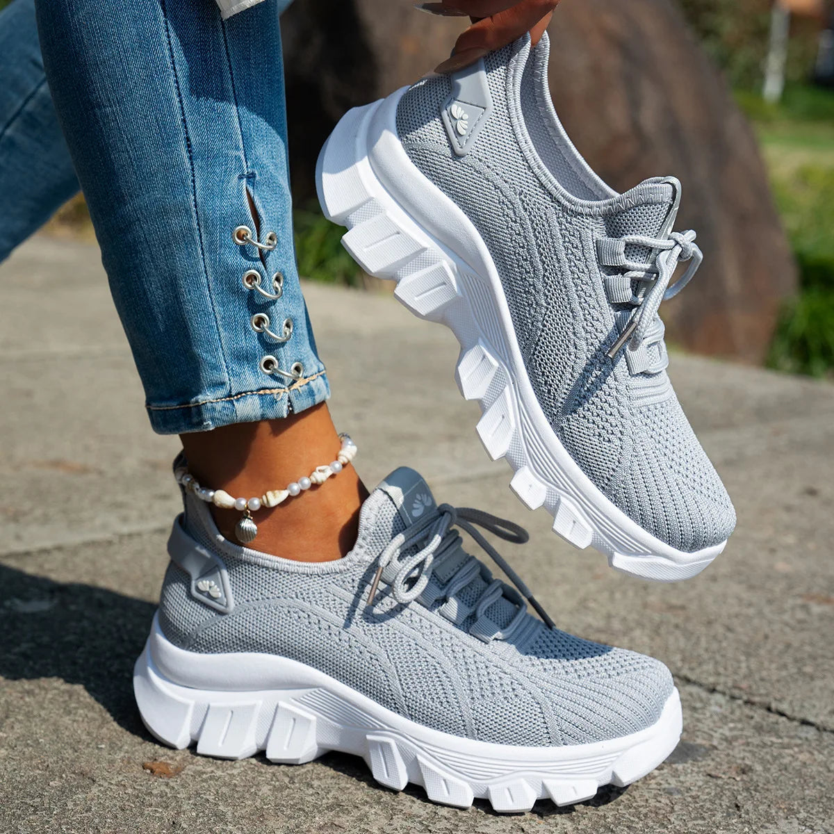 Women Shoes Mesh Casual Shoes Platform Soft Sole Tennis Shoes Knitted Shallow Vulcanized Shoe Lightweight Lace-up Women Sneakers