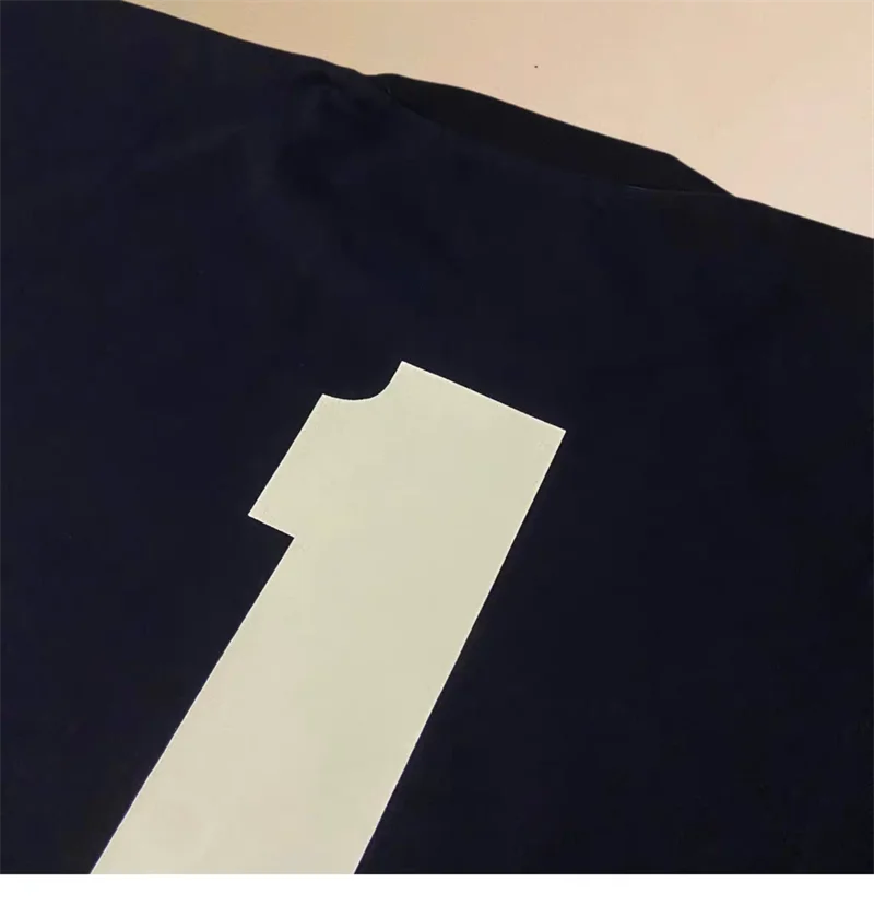 Kanye West Vultures Music Album Graphic YZY T Shirts Men Women Oversized T-shirts Male T-shirt Top Tees