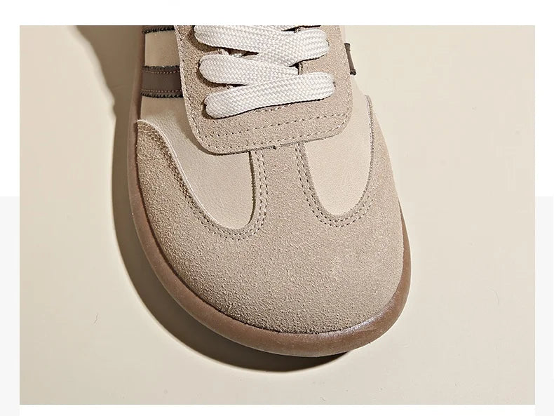 2025 New Autumn/Winter Women's Shoes Comfortable Casual Shoes College Style Wide Toe Soft Flat Shoes Outdoor Casual Sports Shoes