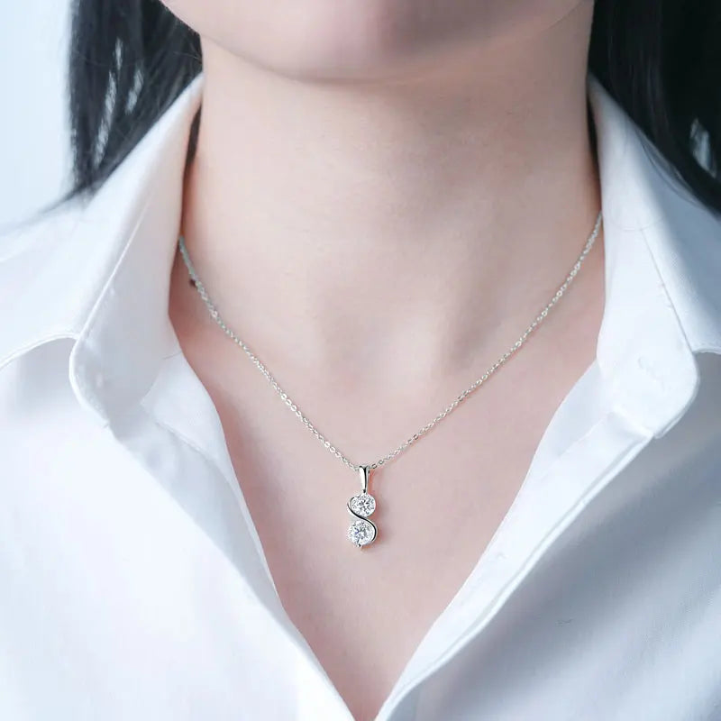 RAPRGOLD GRA Certified 1CT Moissanite Round Pendant Necklaces for Women 925 Sterling Silver Fine Jewelry Chains for Wedding Gift